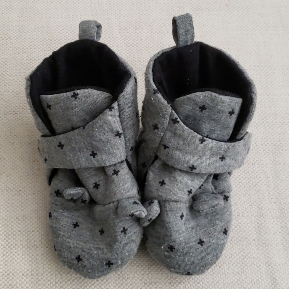Baby bear booties